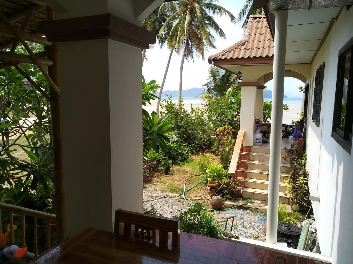 Beach House Taling Ngam Beach Екстериор снимка